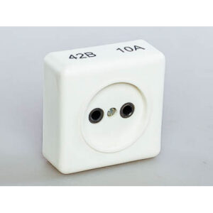 Розетка электрическая 42В 10А.